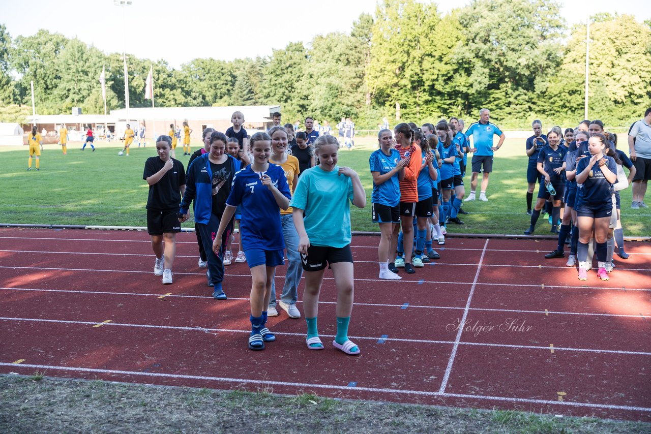 Bild 71 - Loewinnen Cup